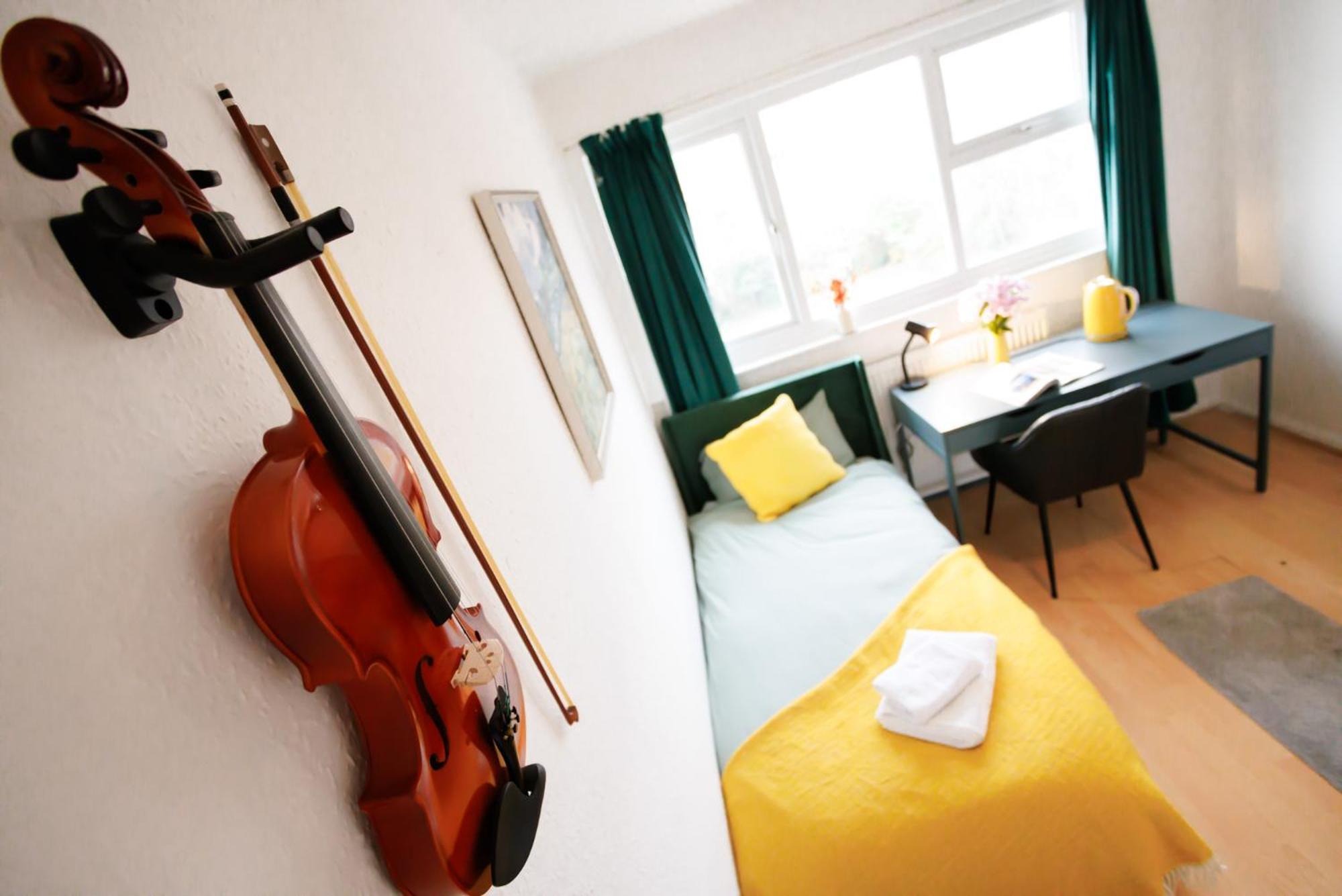 The Apollo Stay Manchester Exterior photo